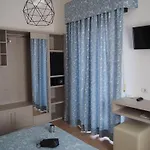 호텔 Lucerna 3*