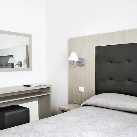 Lucerna Otel 3*