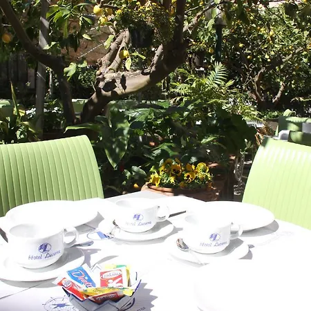Hotel Lucerna 3*