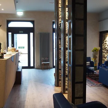 Lucerna Hotel