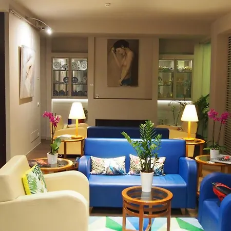 Lucerna 3*