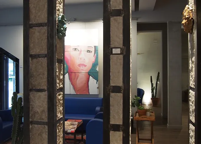 ホテル Lucerna カスティリオーネ・デッラ・ペスカーイア