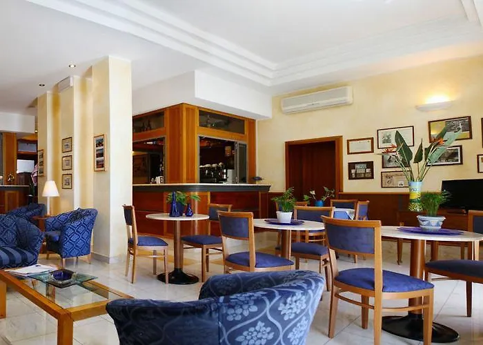 Lucerna 3*